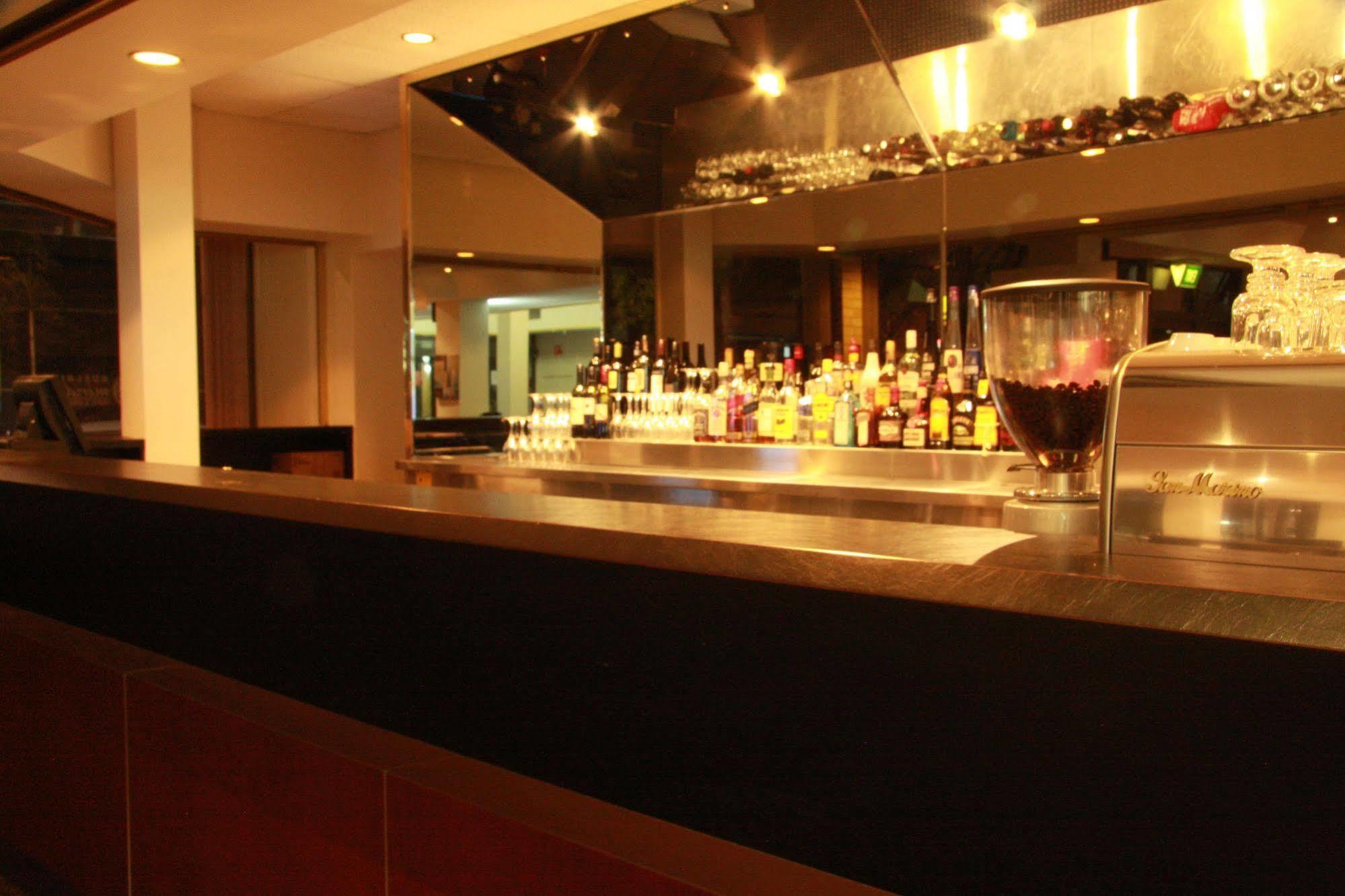 Comfort Hotel Adelaide Meridien North Adelaide Esterno foto
